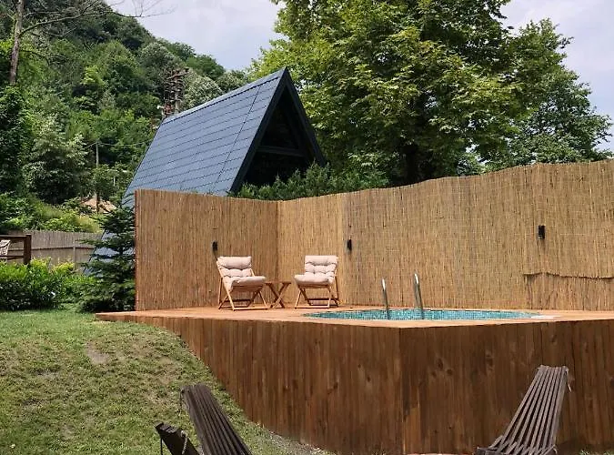 Bls Bungalove אכסניה *